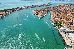 Vista dall'alto della Laguna di Venezia